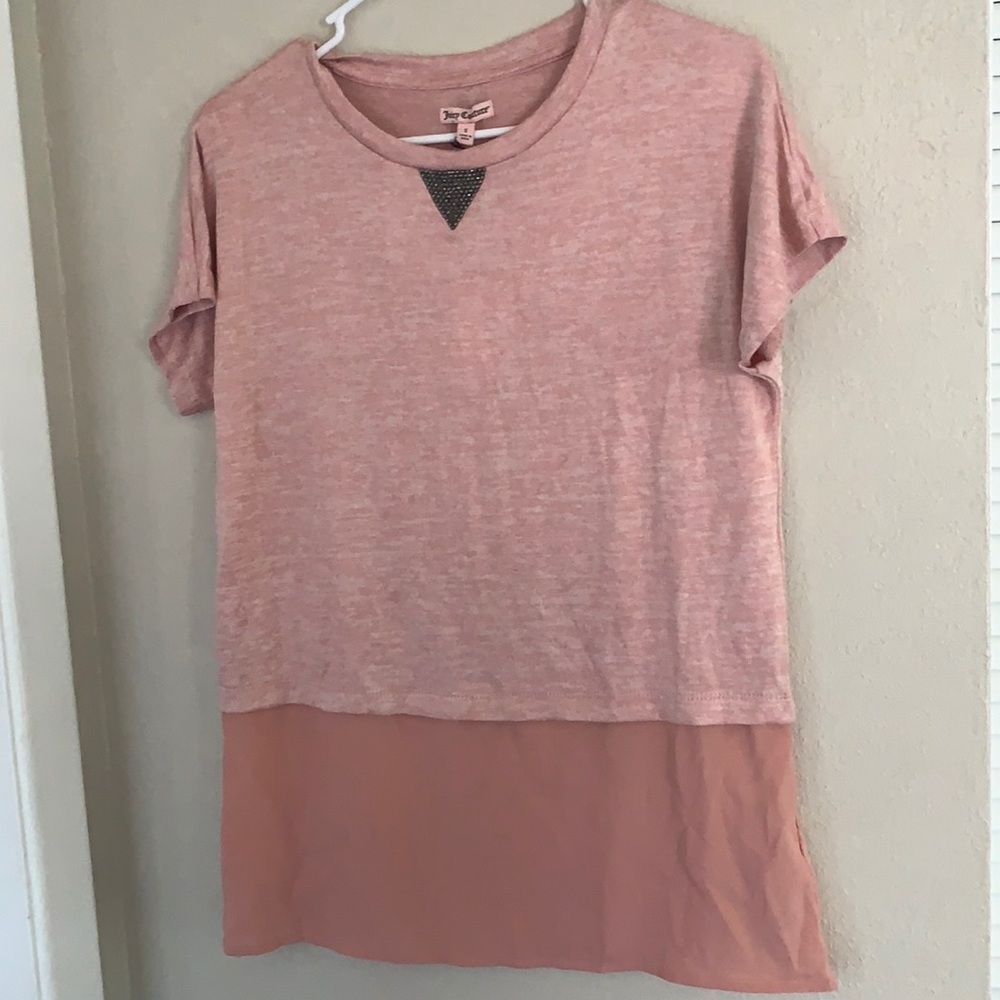 Pink juicy short sleeve with two tone fabric and rhinestone accents
